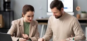 Read more about the article Expert-Driven Solutions: Unlock Financial Success with Top Wealth Advisors 